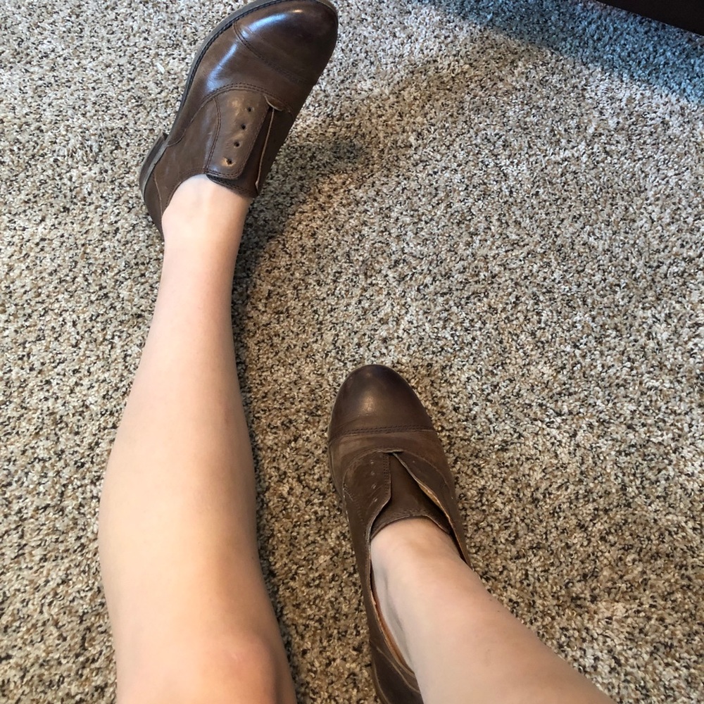 🦋 Lucky Brand Oxfords • Size 8